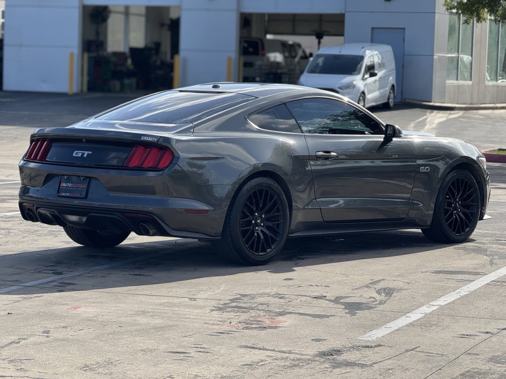 2017 Ford Mustang Image 9