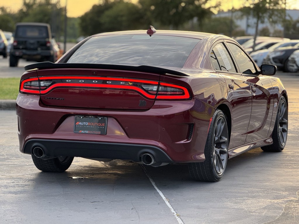 2021 Dodge Charger Image 11