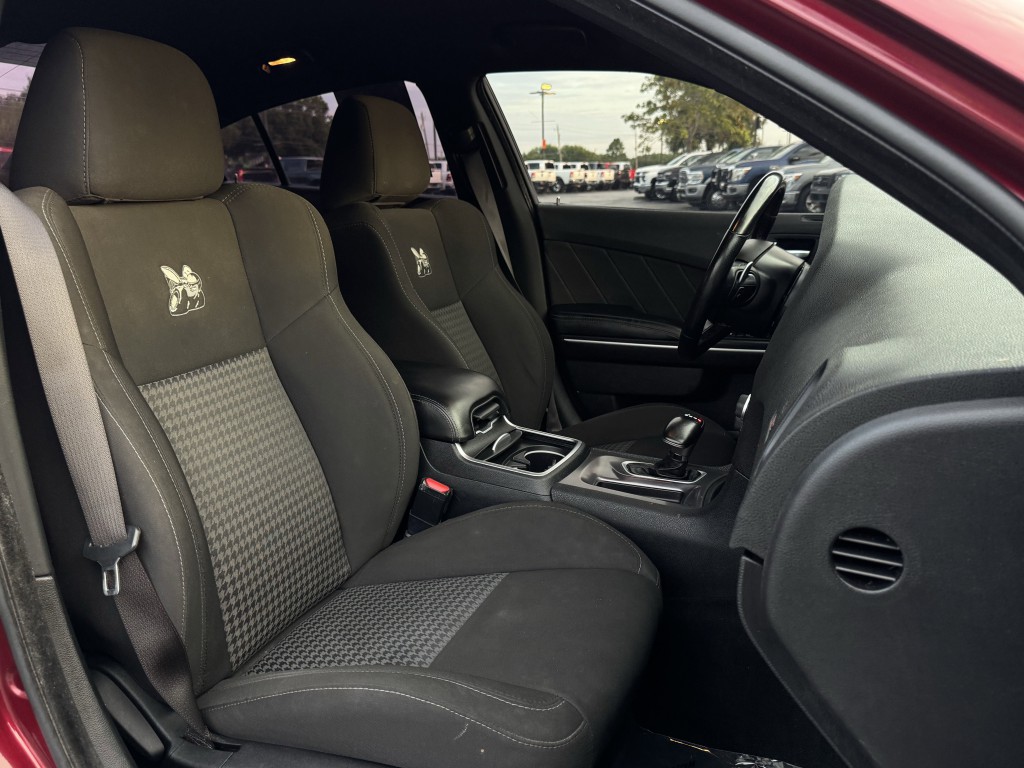 2021 Dodge Charger Image 24