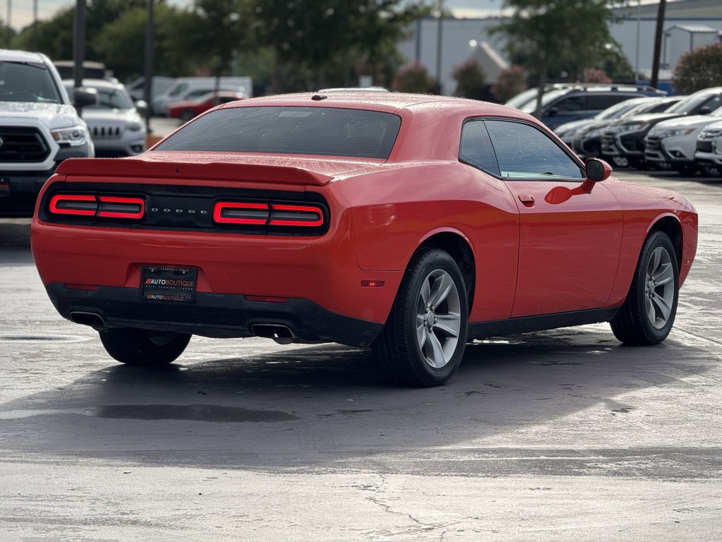 2019 Dodge Challenger Image 7