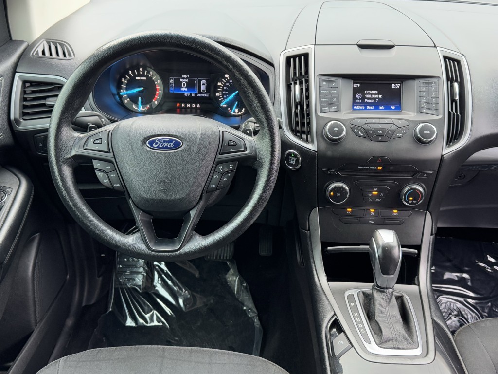 2017 Ford Edge Image 14