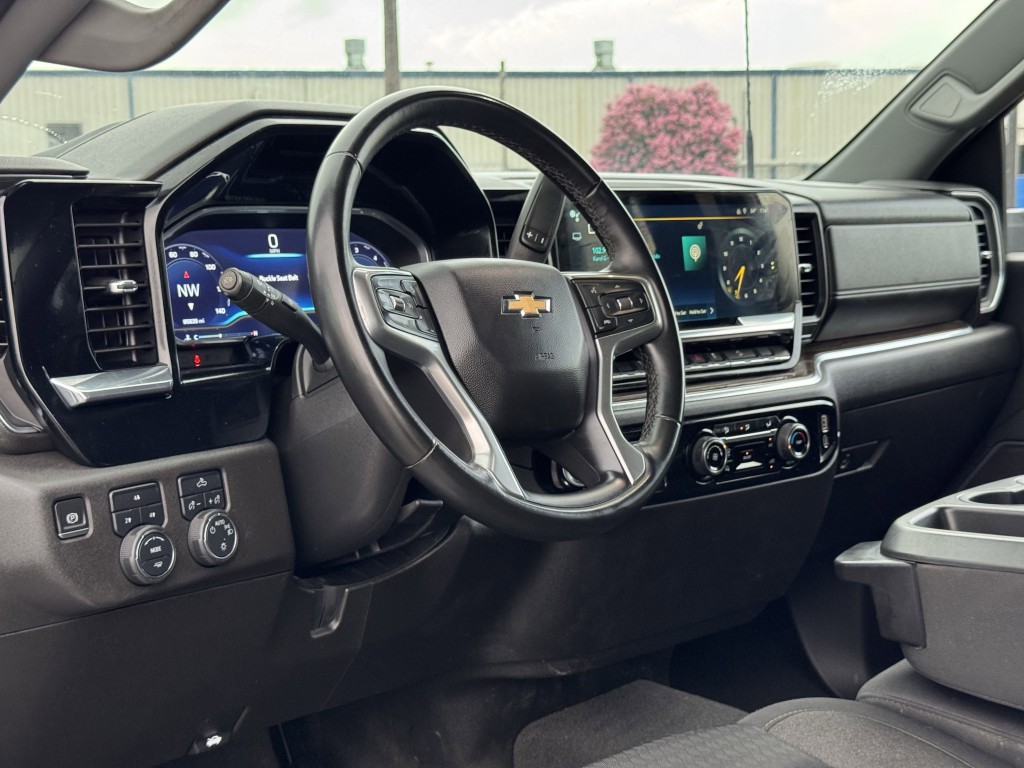 2024 Chevrolet Silverado 1500 Image 14