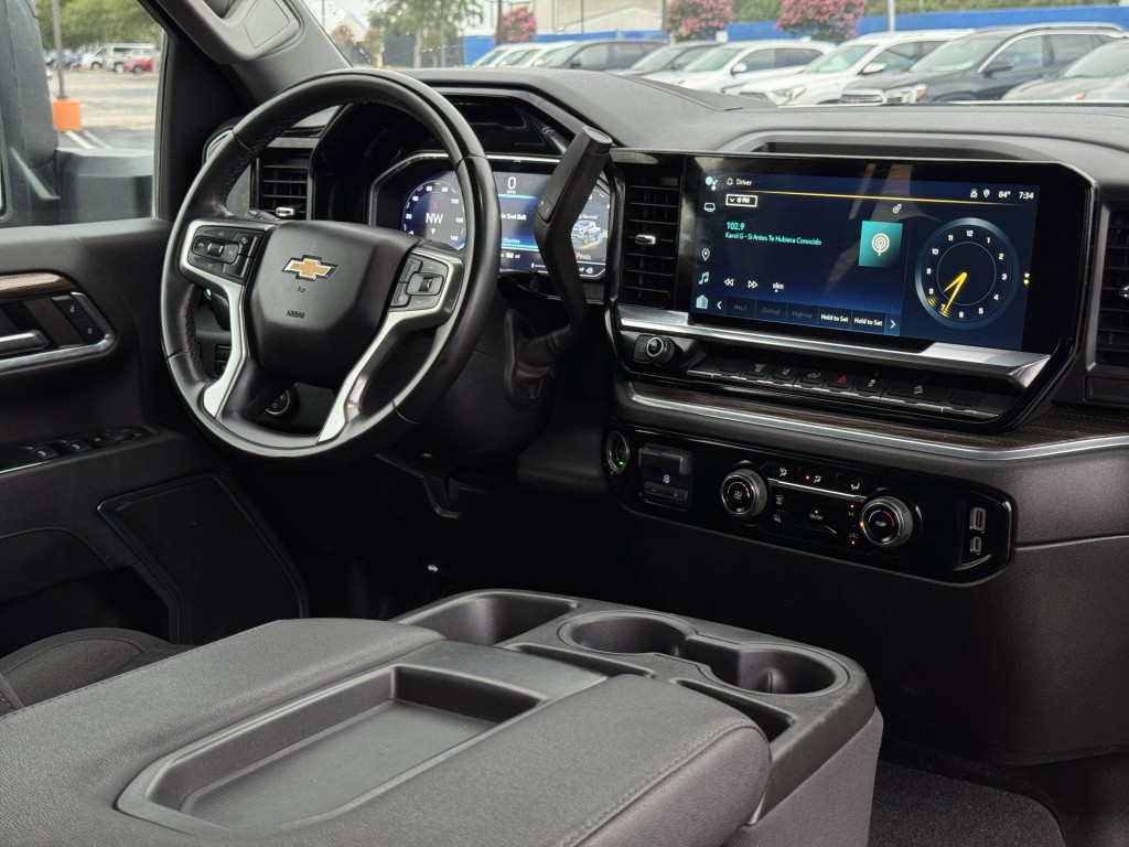 2024 Chevrolet Silverado 1500 Image 15