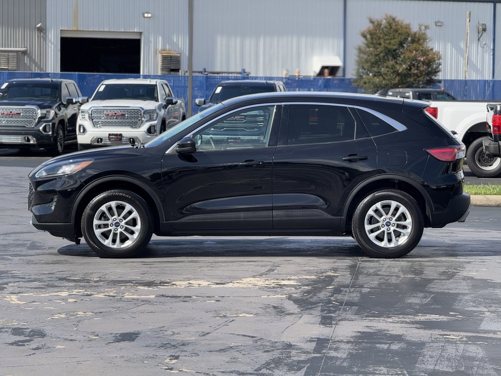 2021 Ford Escape Image 8