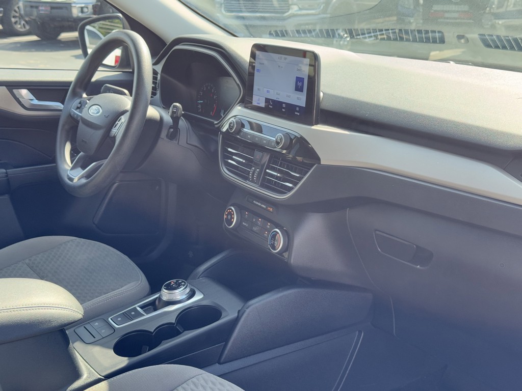 2021 Ford Escape Image 14