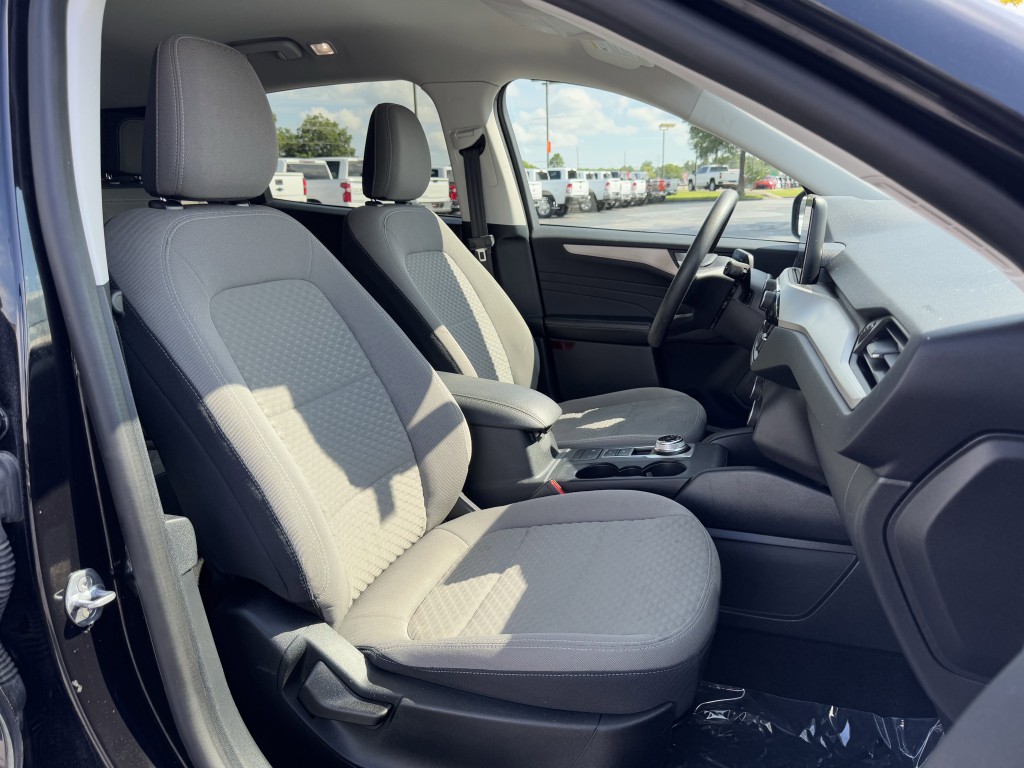2021 Ford Escape Image 25