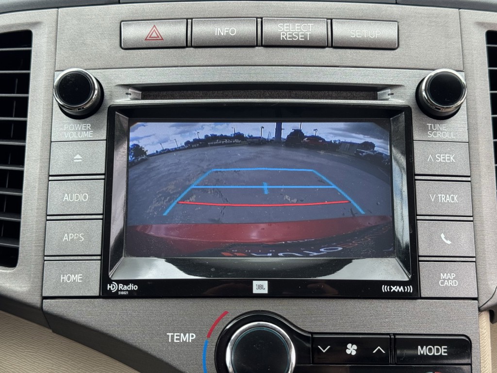 2015 Toyota Venza Image 20