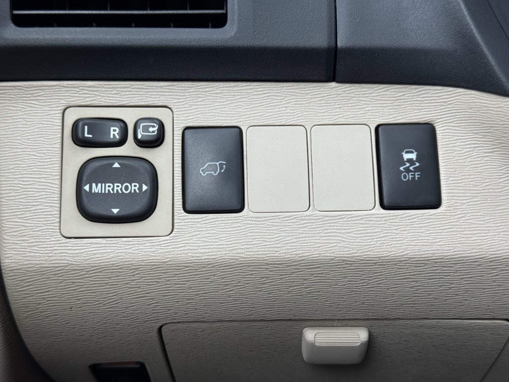 2015 Toyota Venza Image 22