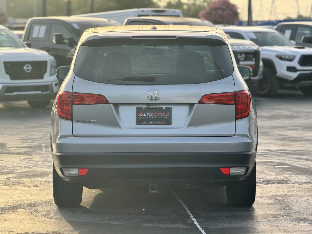 2017 Honda Pilot Image 6