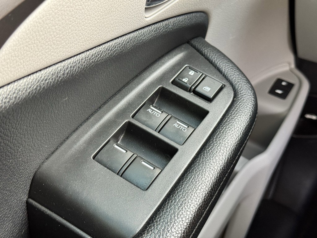 2017 Honda Pilot Image 22