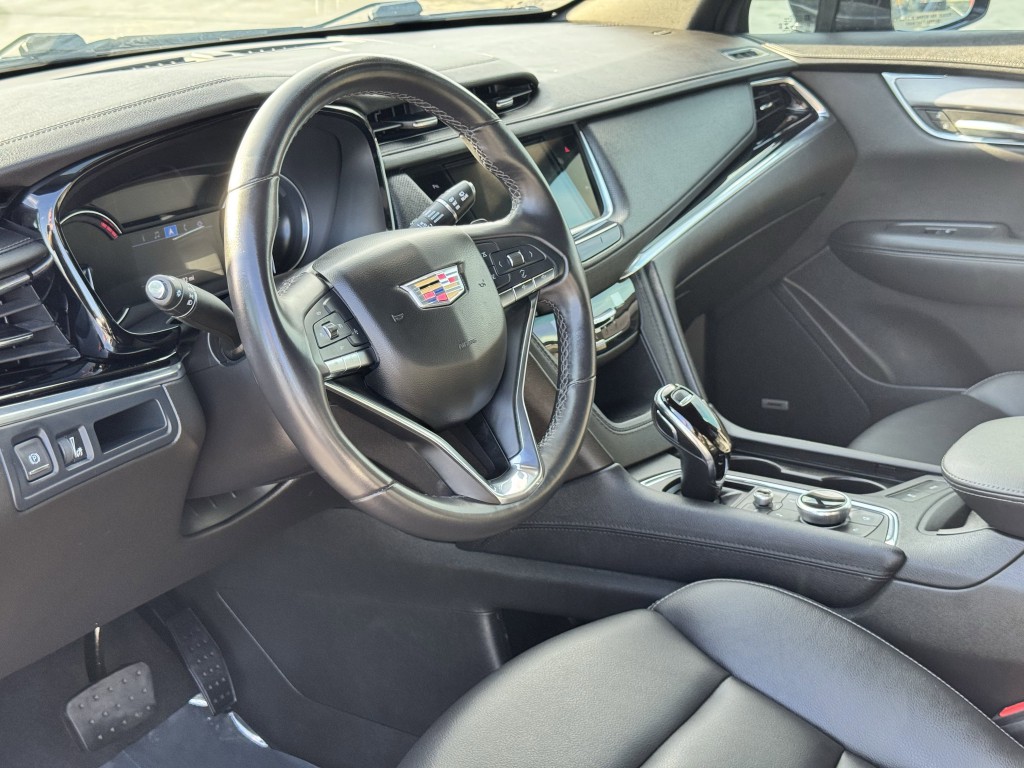 2023 Cadillac XT6 Image 12