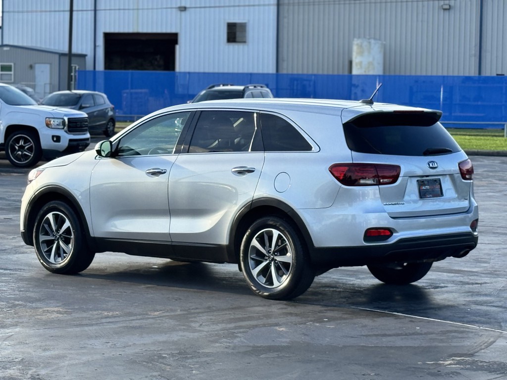 2020 Kia Sorento Image 9