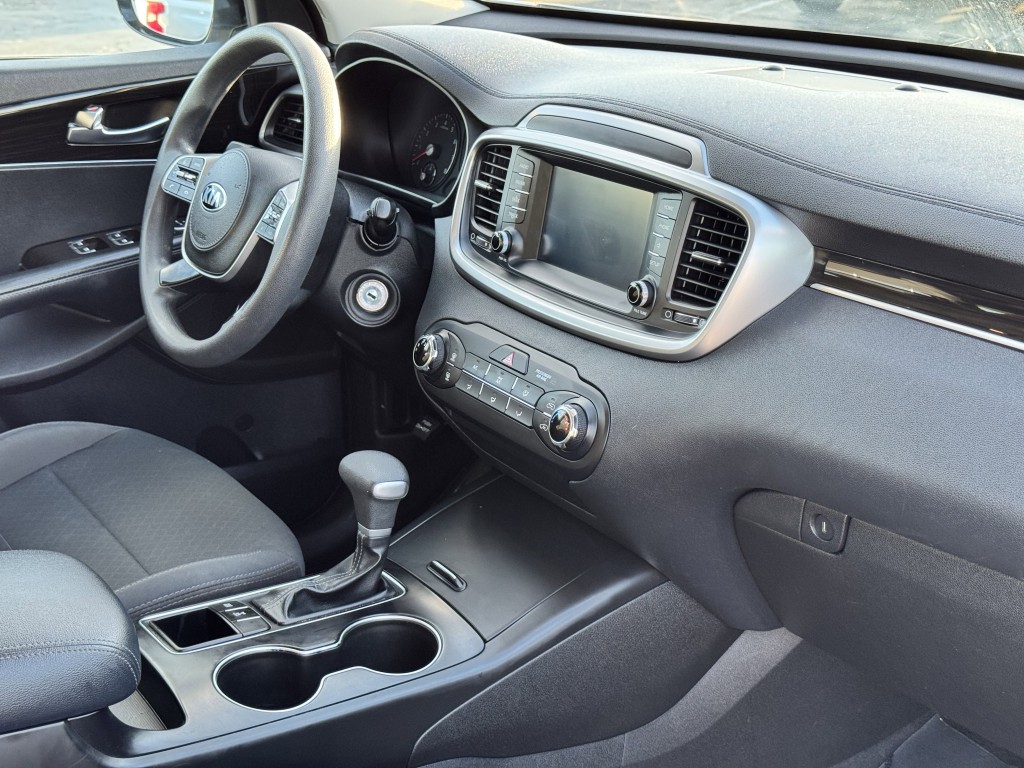 2020 Kia Sorento Image 12