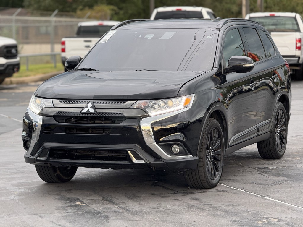 2020 Mitsubishi Outlander Image 5