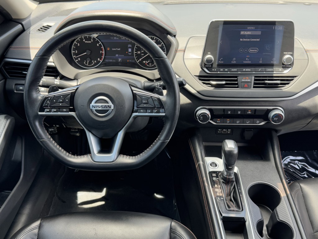 2020 Nissan Altima Image 14