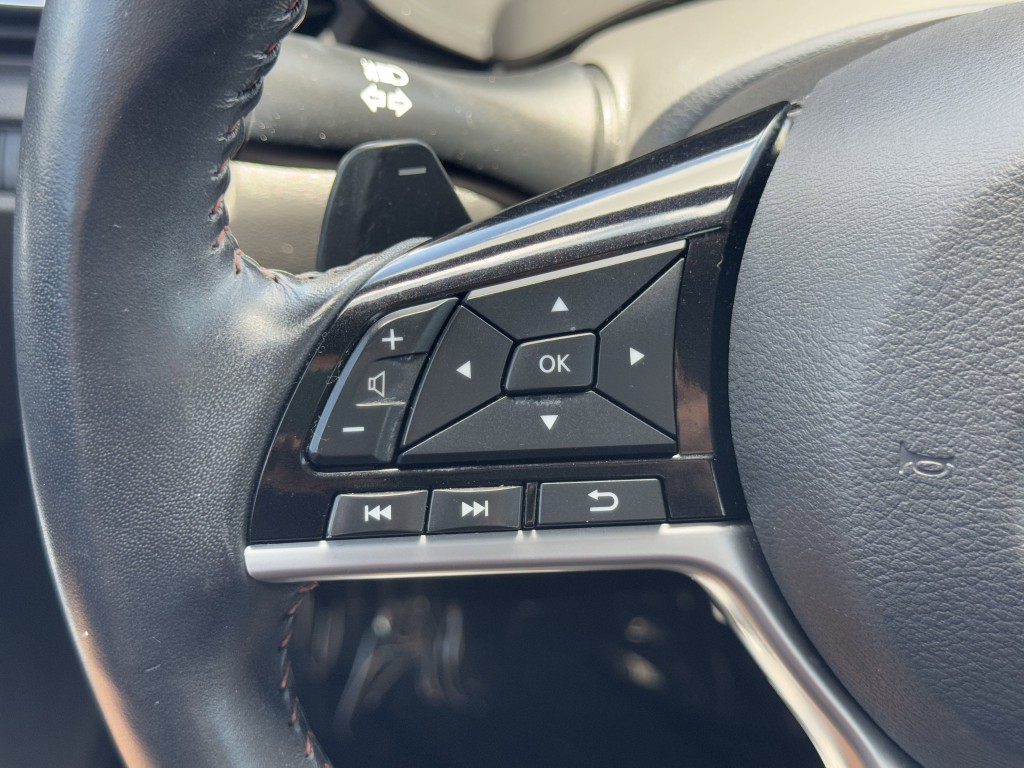 2020 Nissan Altima Image 16