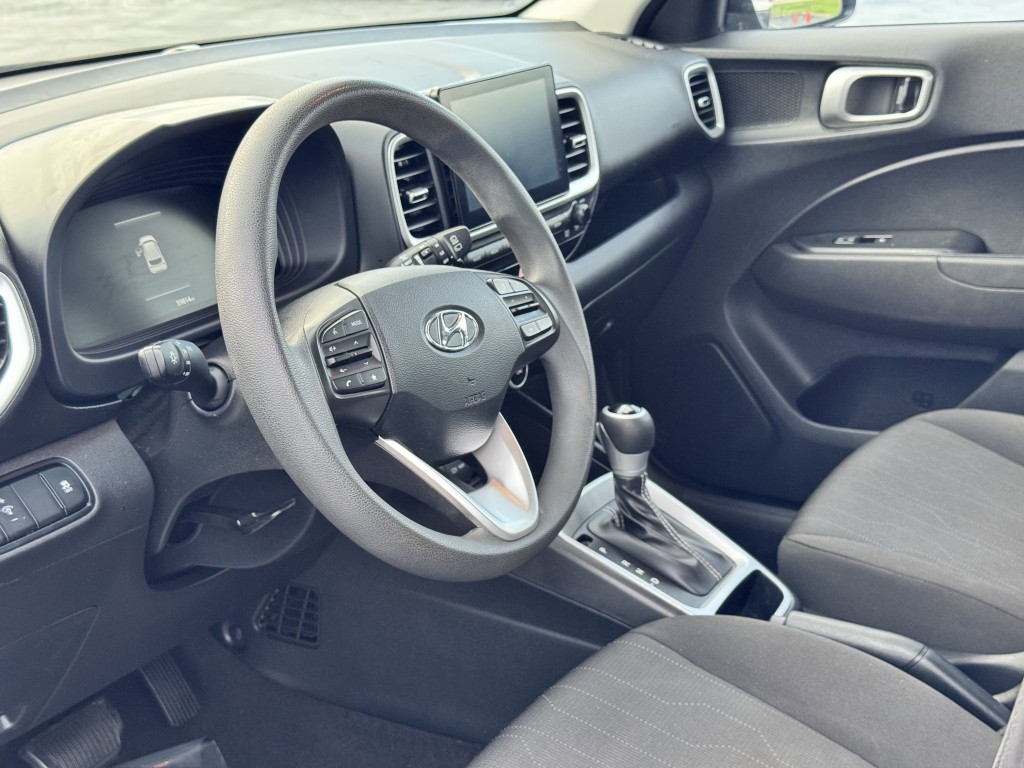 2023 Hyundai Venue Image 12