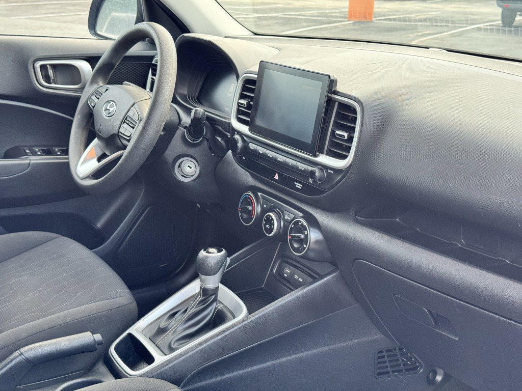 2023 Hyundai Venue Image 13