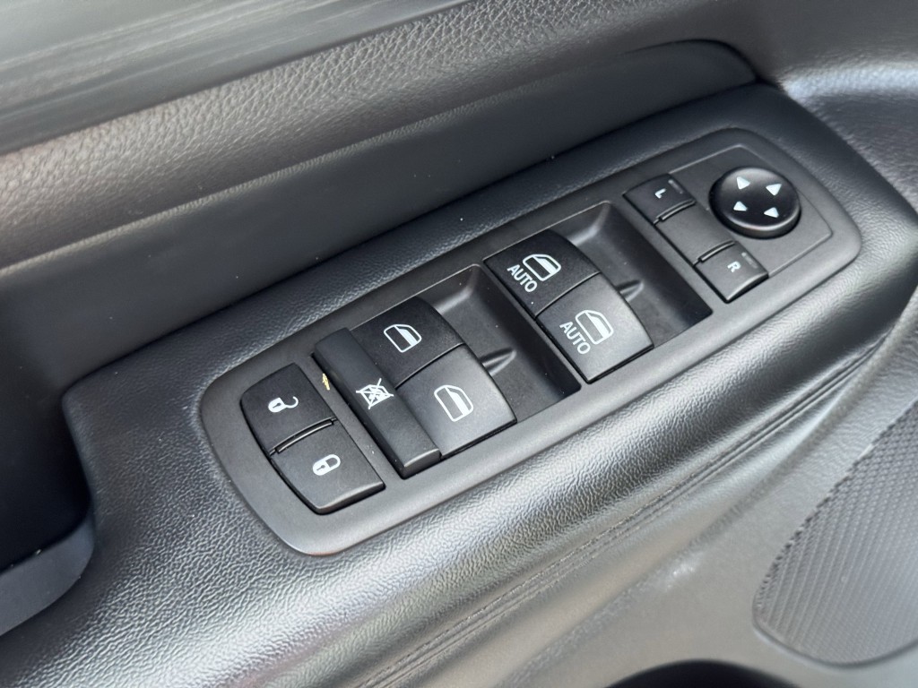 2021 Jeep Grand Cherokee Image 23