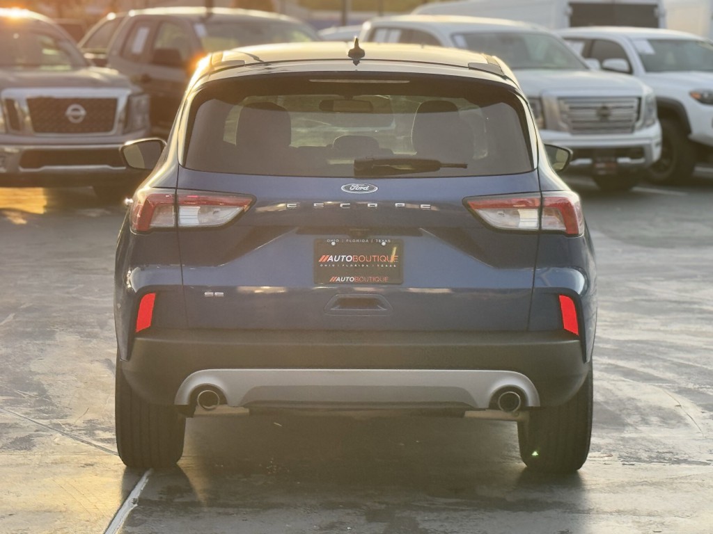 2022 Ford Escape Image 6