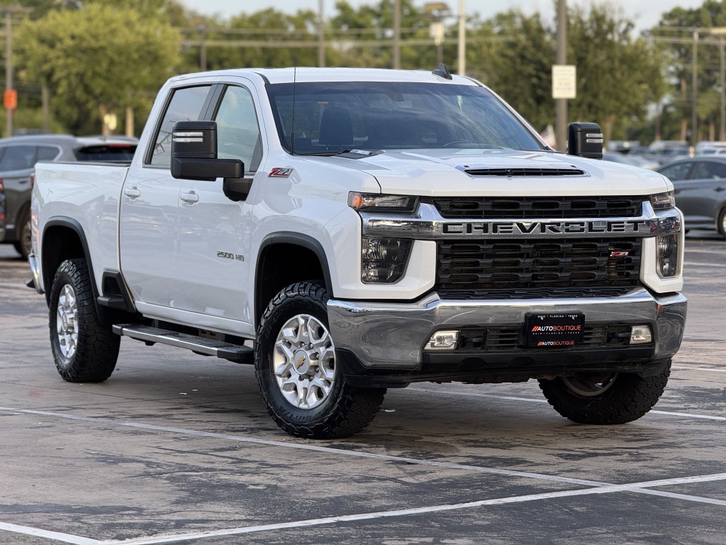 2022 Chevrolet Silverado 1500 Image 3