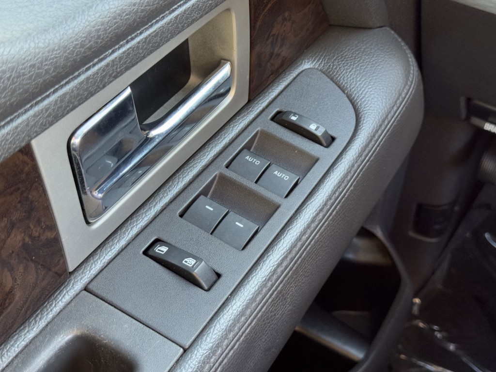 2014 Ford F-150 Image 20