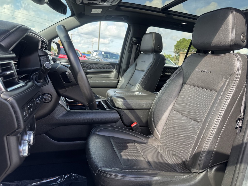 2023 GMC Yukon Image 28