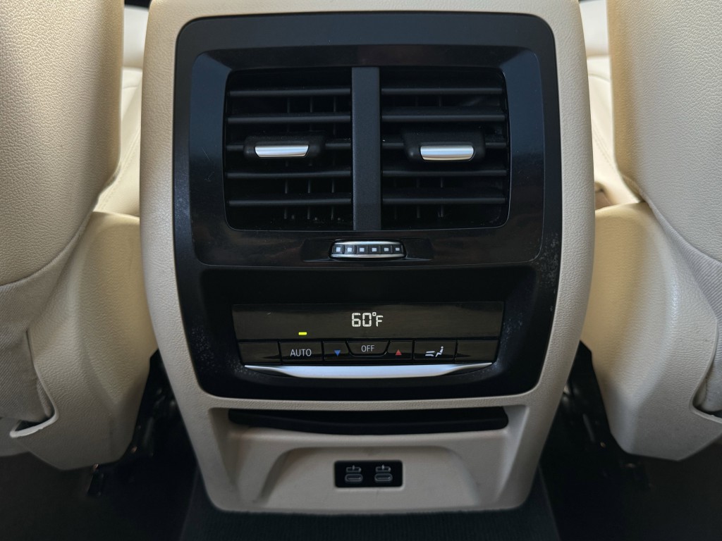 2021 BMW X3 Image 24