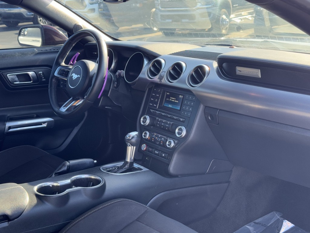 2018 Ford Mustang Image 13