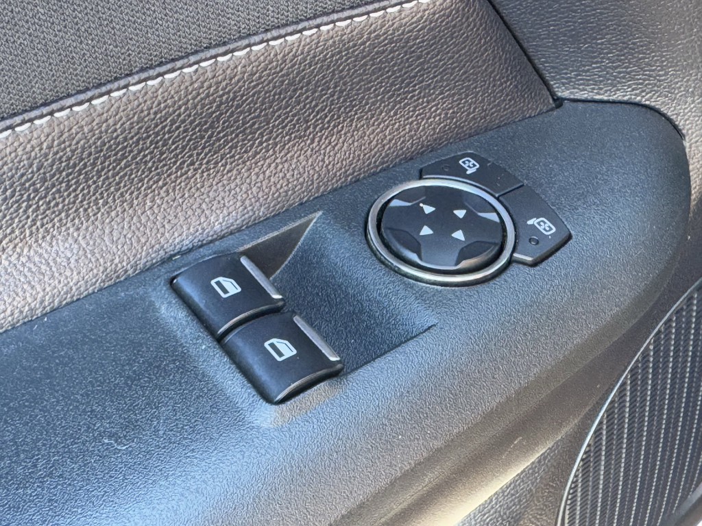 2018 Ford Mustang Image 21