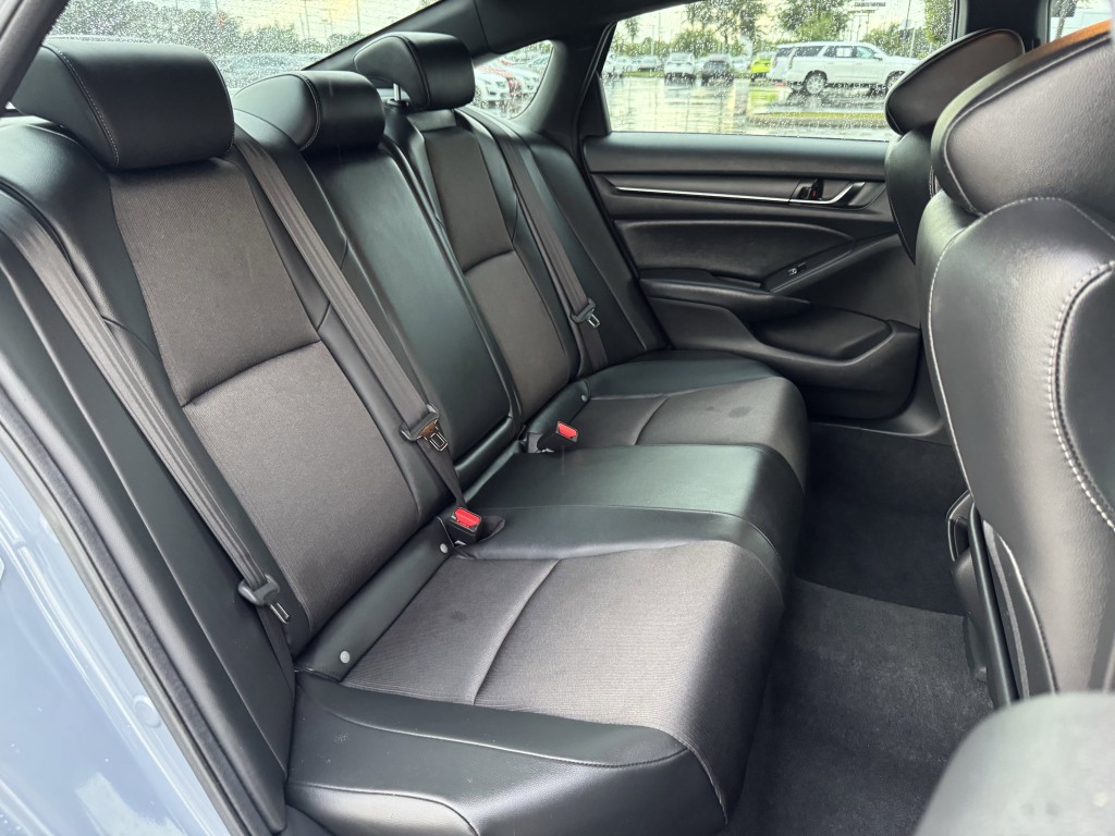2022 Honda Accord Image 23