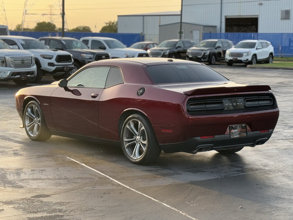 2020 Dodge Challenger Image 9