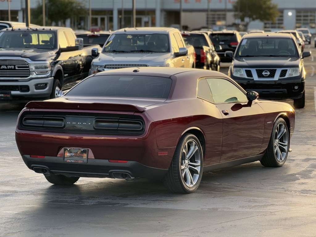 2020 Dodge Challenger Image 10