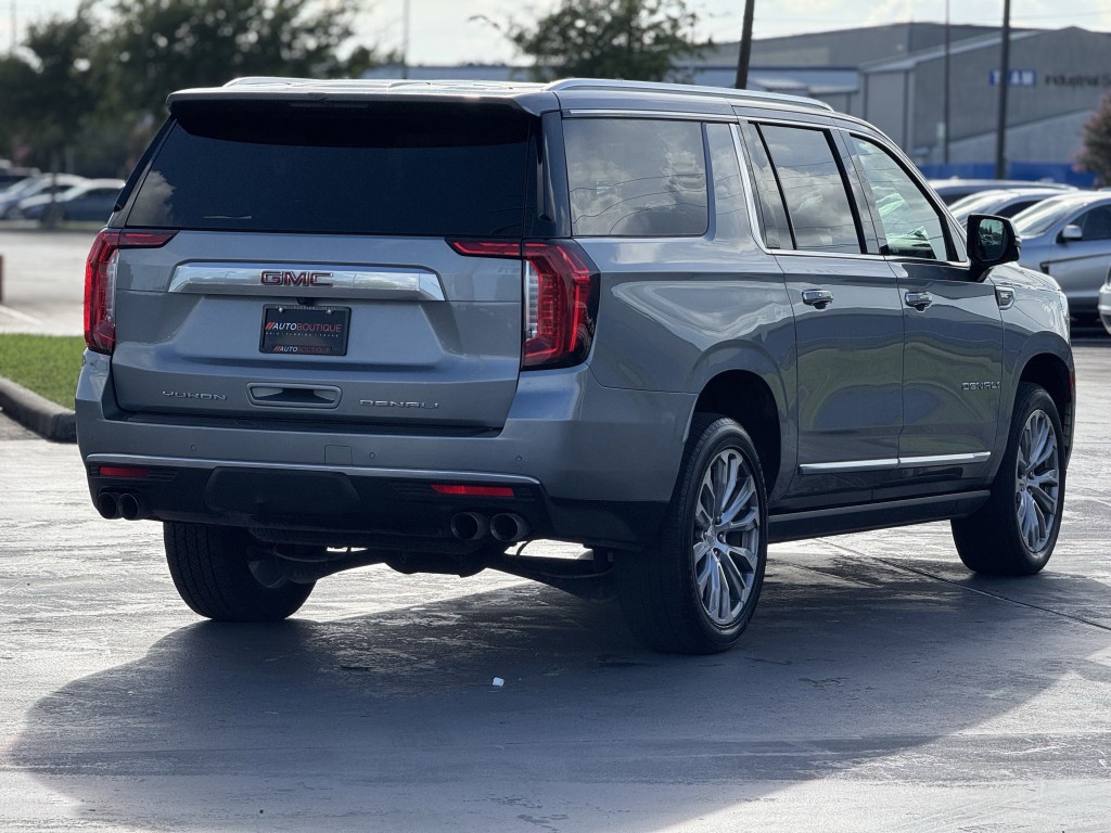 2023 GMC Yukon Image 11
