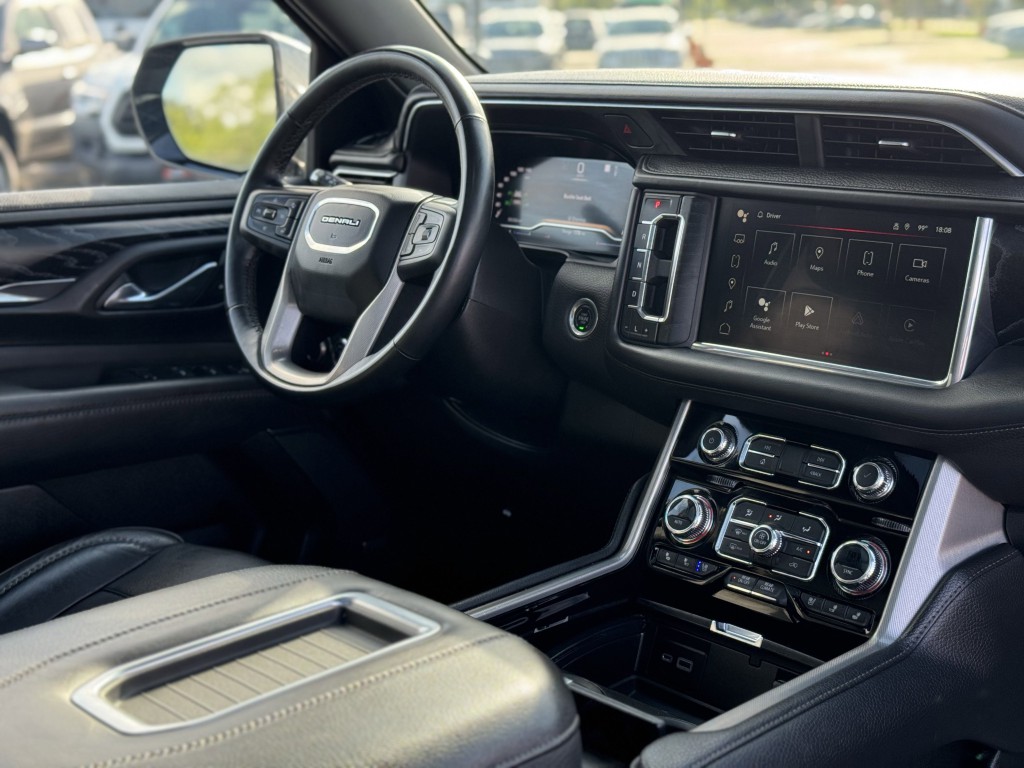 2023 GMC Yukon Image 15