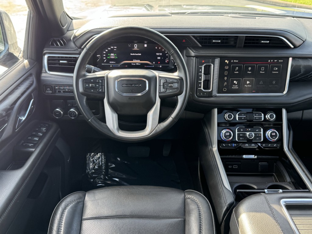 2023 GMC Yukon Image 16