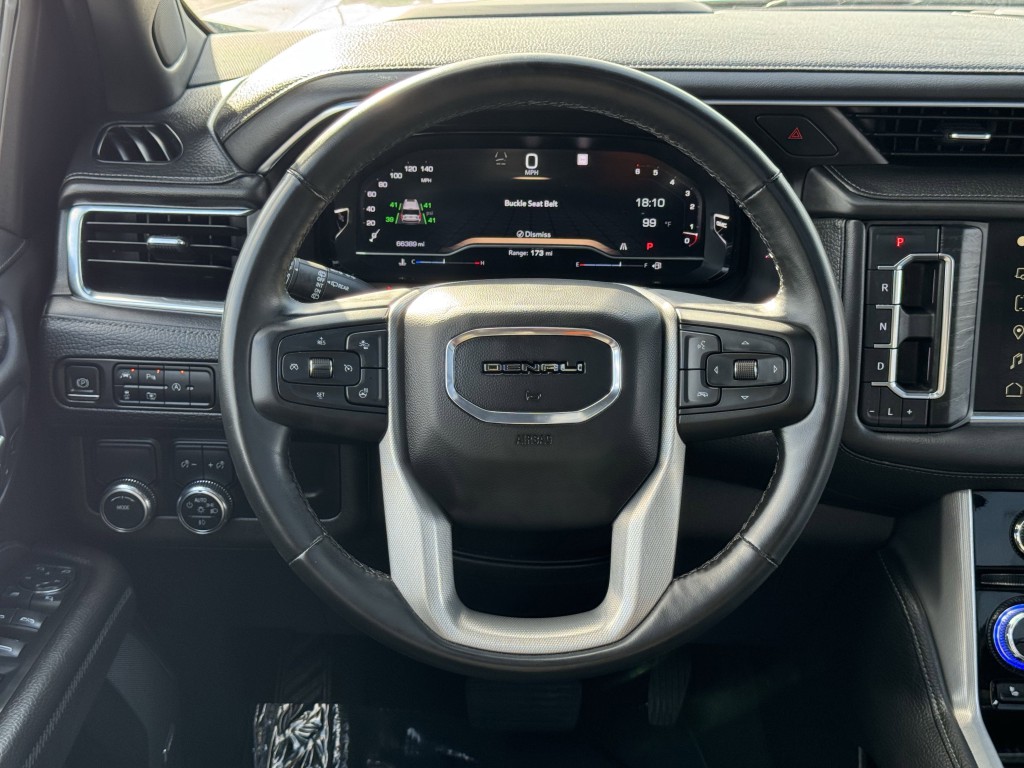 2023 GMC Yukon Image 17