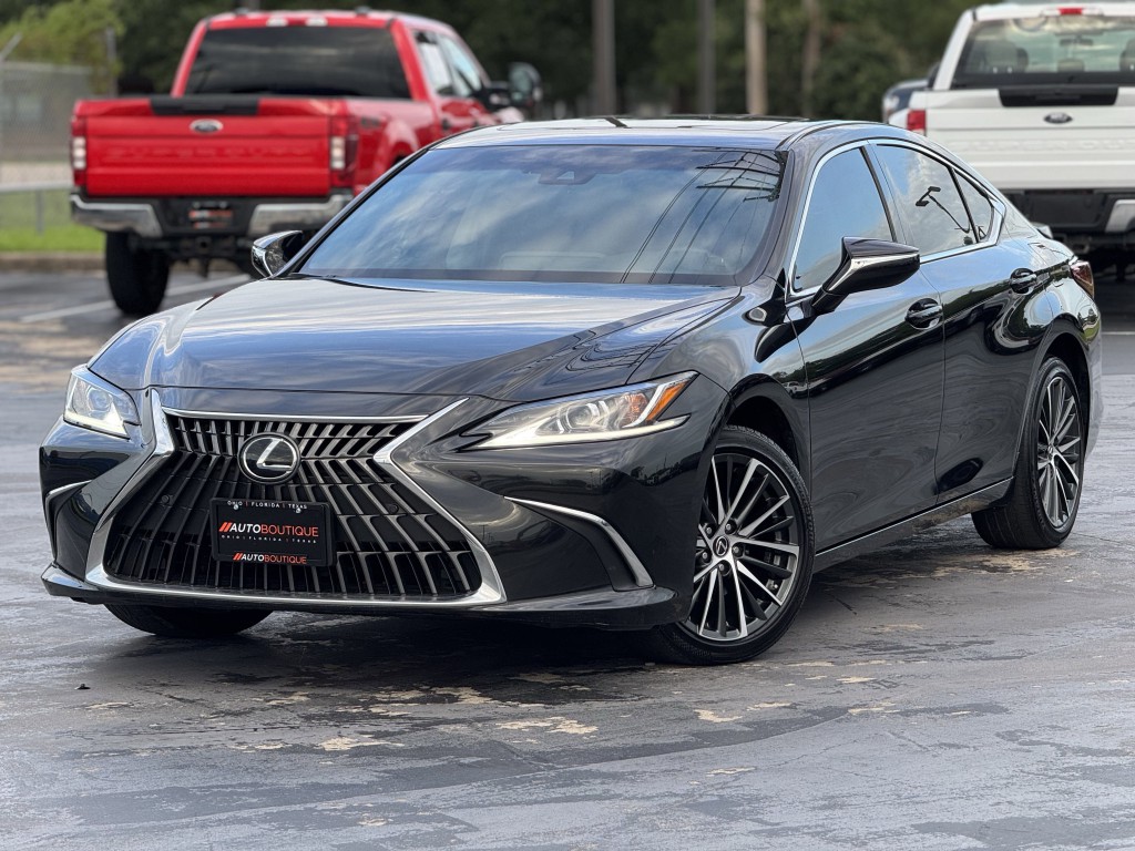 2025 Lexus ES Image 5