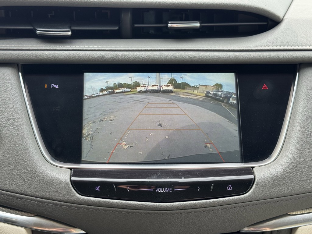 2018 Cadillac XT5 Image 17