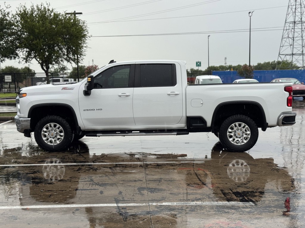 2023 Chevrolet Silverado 1500 Image 10