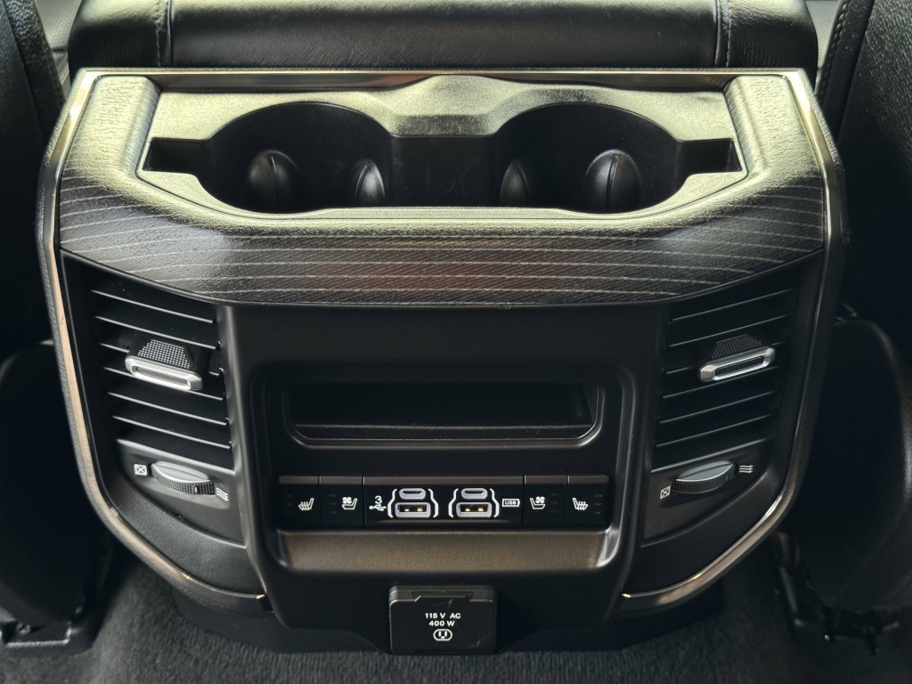2019 RAM 1500 Image 32