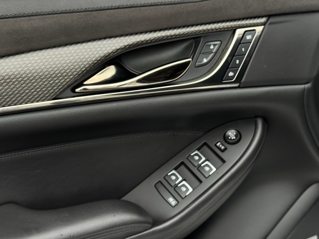 2019 Cadillac CTS Image 32