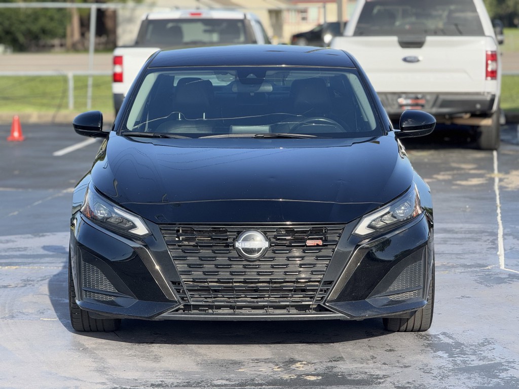 2023 Nissan Altima Image 5