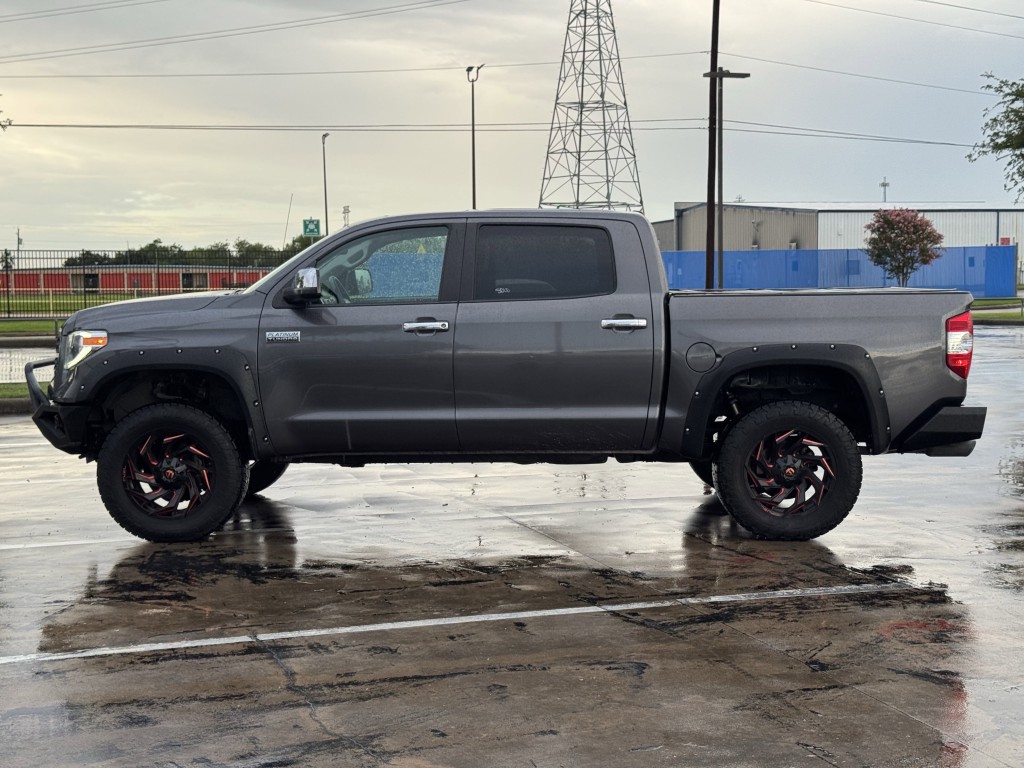 2019 Toyota Tundra Image 10