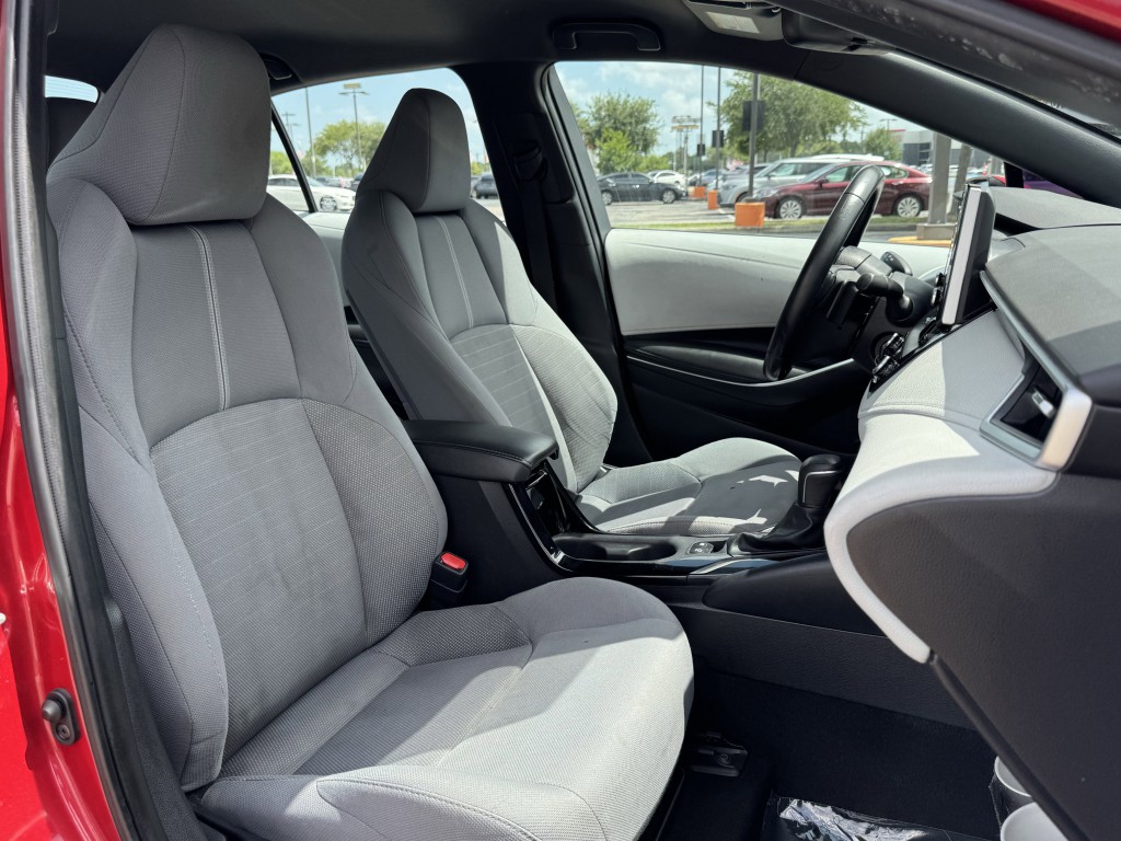 2020 Toyota Corolla Image 24