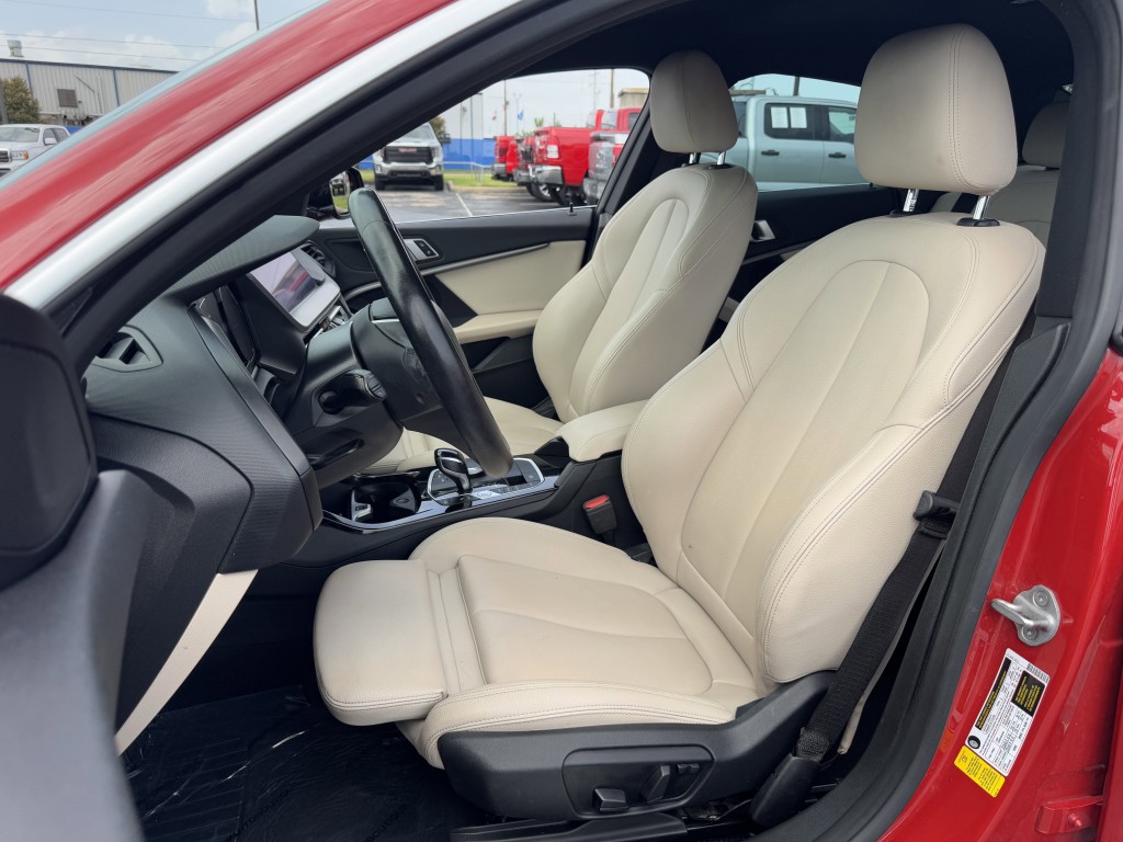 2021 BMW 2 Series Image 21