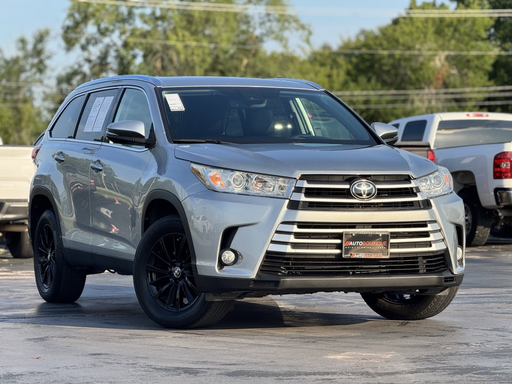 2019 Toyota Highlander Image 3