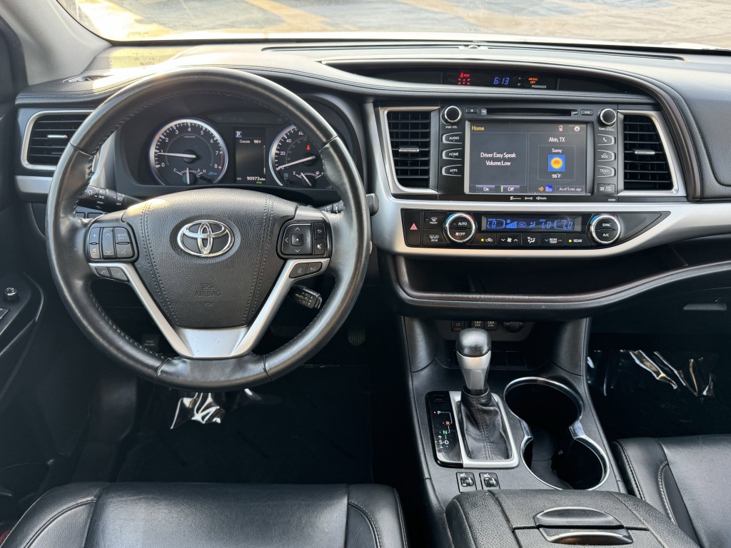 2019 Toyota Highlander Image 14