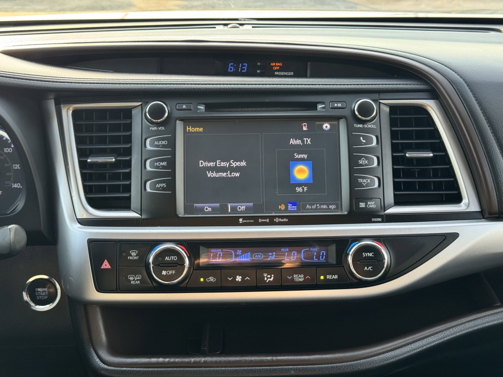 2019 Toyota Highlander Image 19