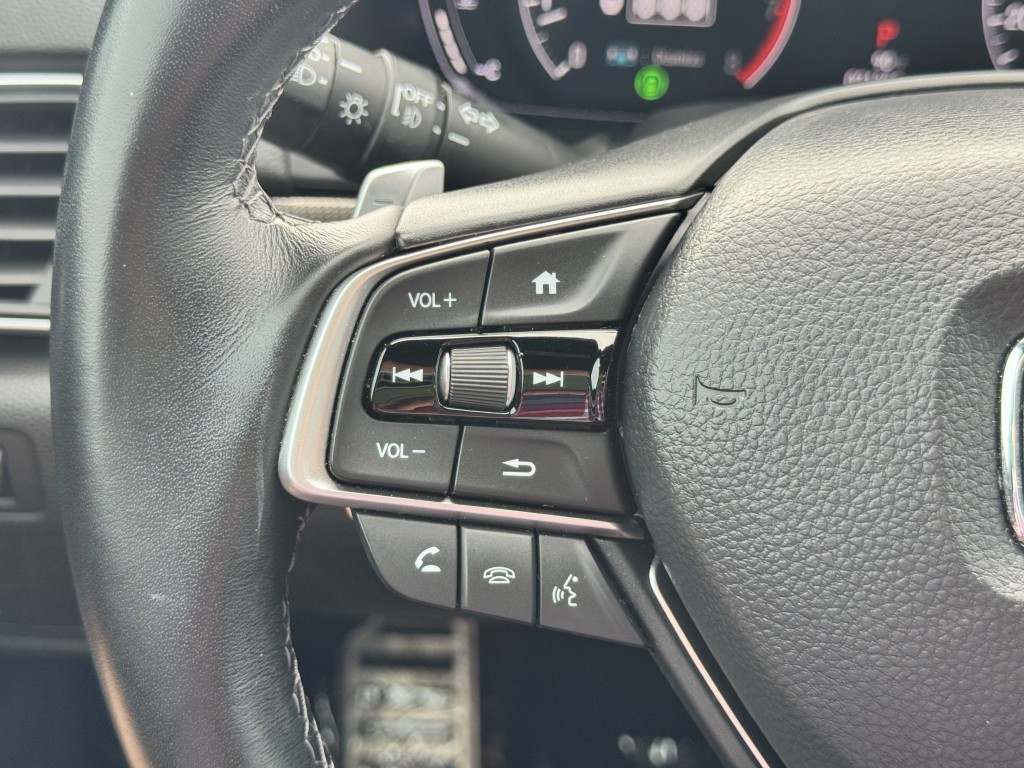 2022 Honda Accord Image 16